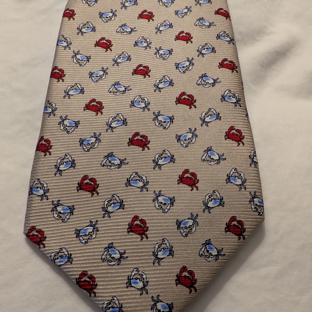 Cape Cod Neckwear Tie With Whimsical Crabs